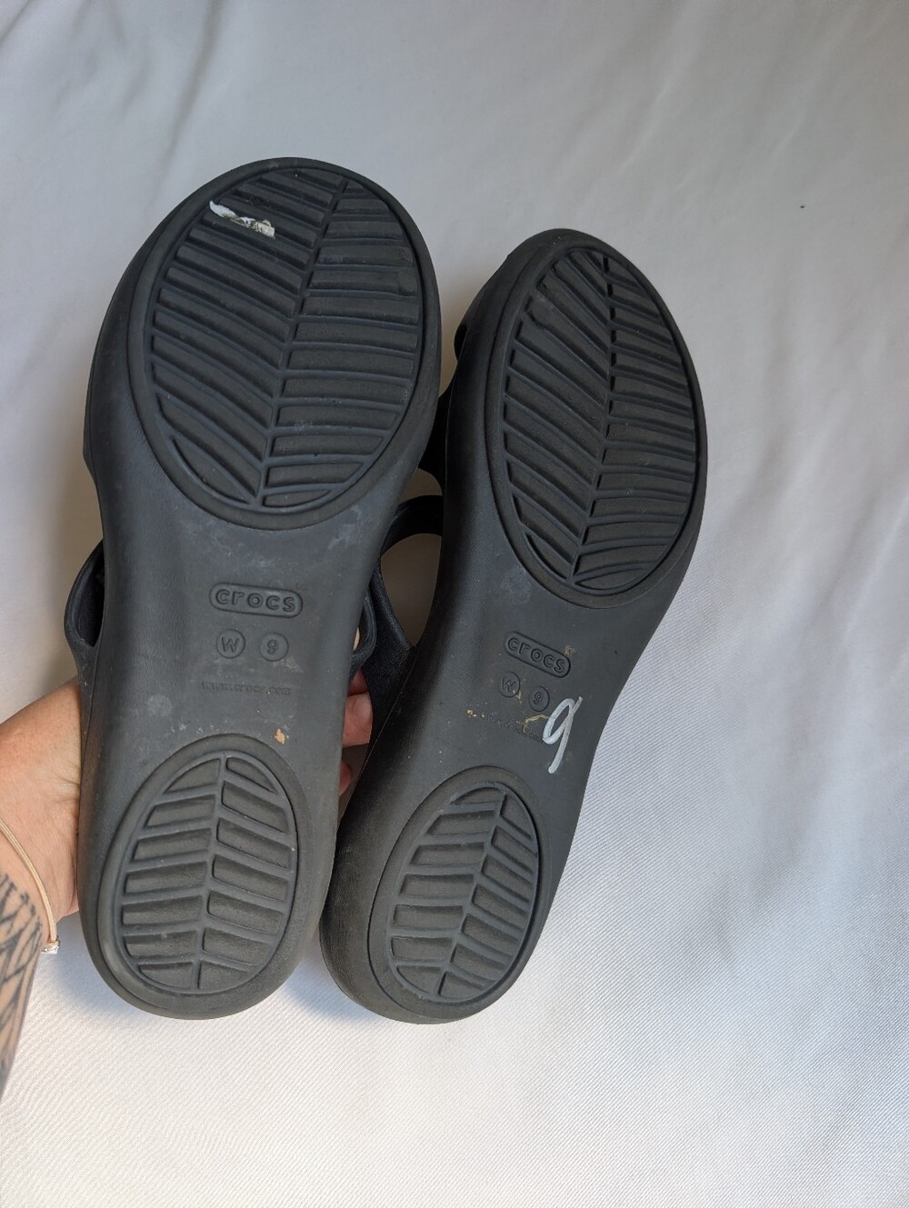 Crocs Kelli Strappy Sandals - Black - Picture 4 of 5